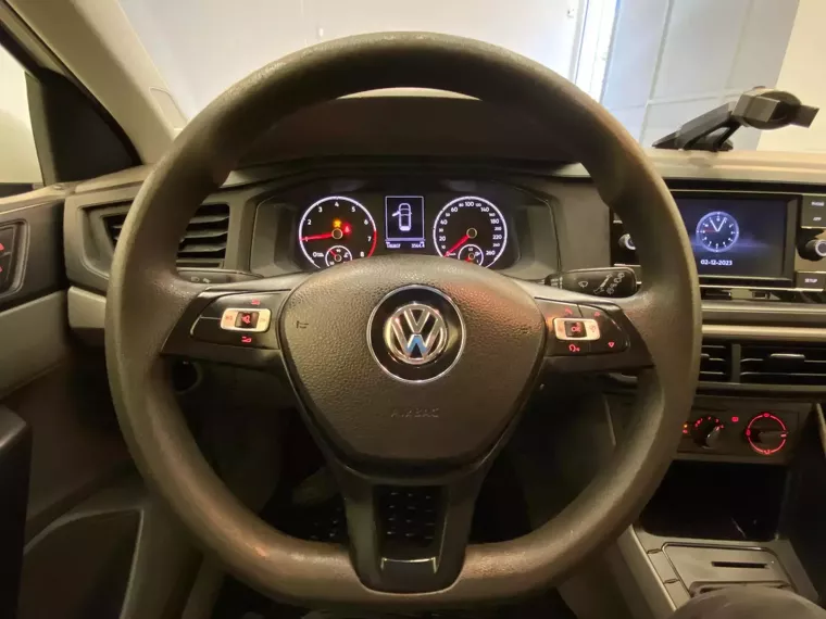 Volkswagen Polo Hatch Branco 9