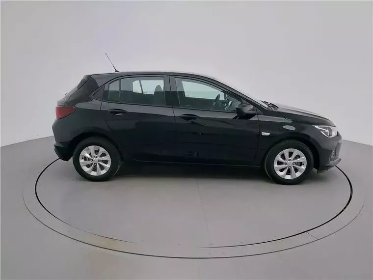 Chevrolet Onix Preto 14