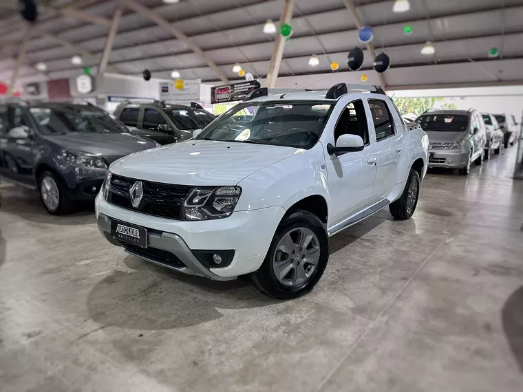 Renault Duster Oroch Branco 4