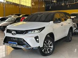 Toyota Hilux SW4