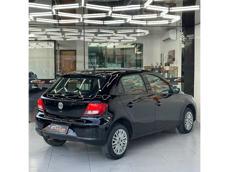 Volkswagen Gol Branco 8