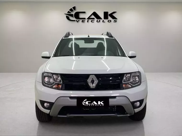 Renault Duster Oroch Branco 2