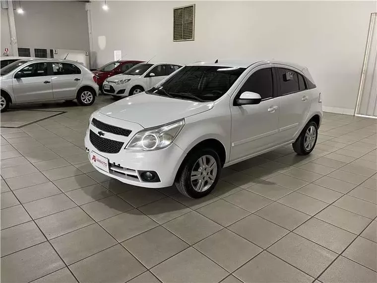 Chevrolet Agile Branco 3