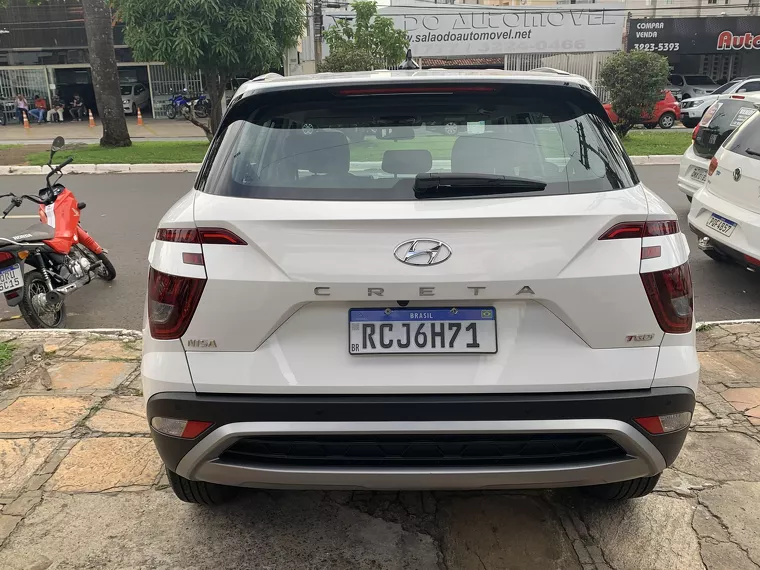 Hyundai Creta Branco 12