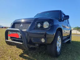 Mitsubishi Pajero TR4