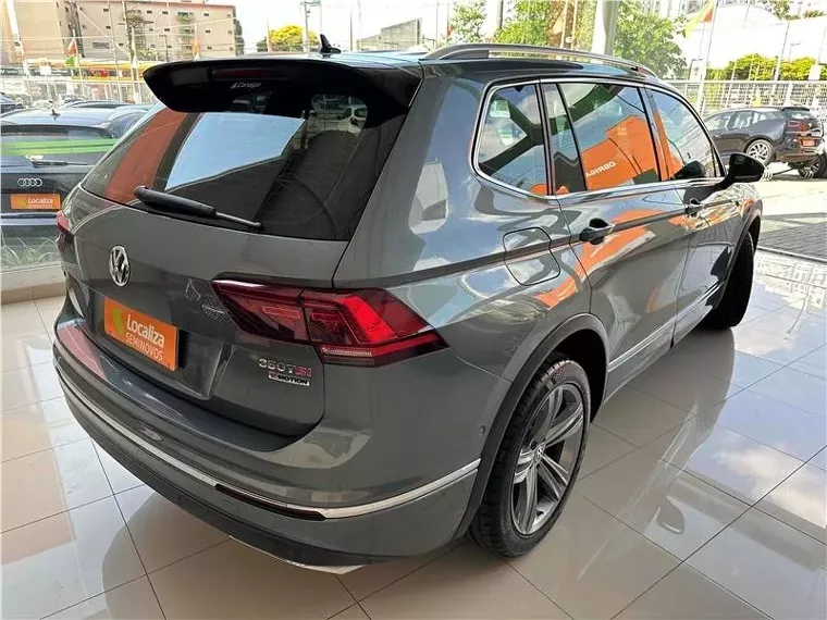 Volkswagen Tiguan Cinza 10