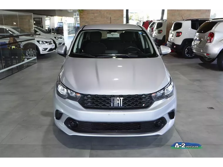 Fiat Argo Prata 16