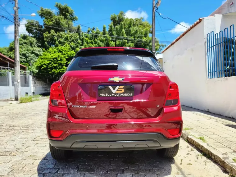 Chevrolet Tracker Vinho 13