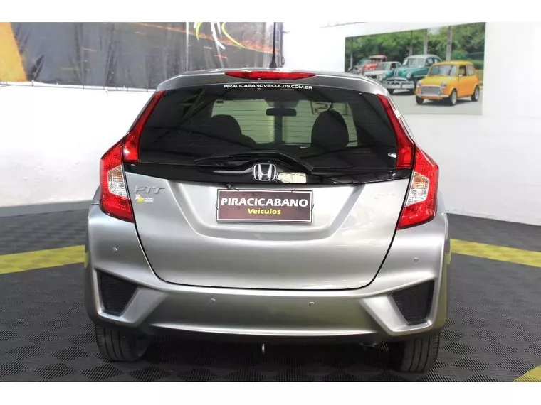 Honda FIT Cinza 18