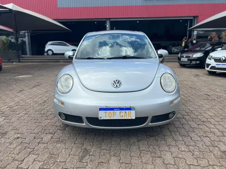 Volkswagen New Beetle Prata 7