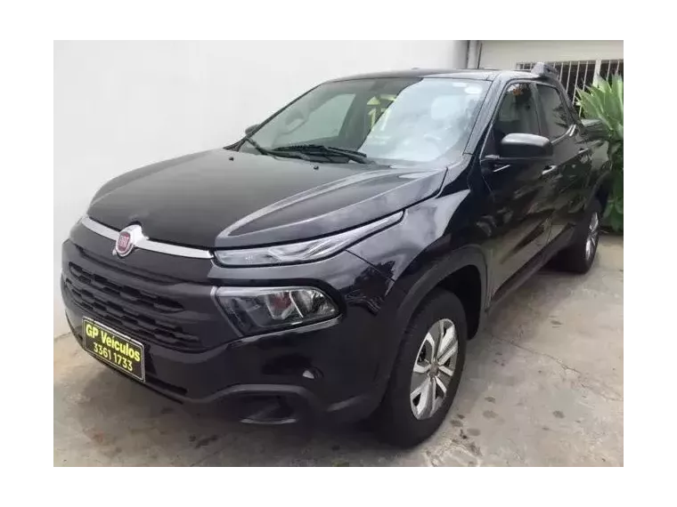 Fiat Toro Preto 4