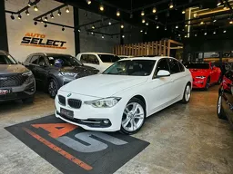BMW 328i