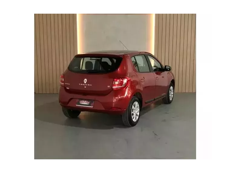 Renault Sandero Vermelho 1