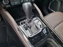 Jeep Commander