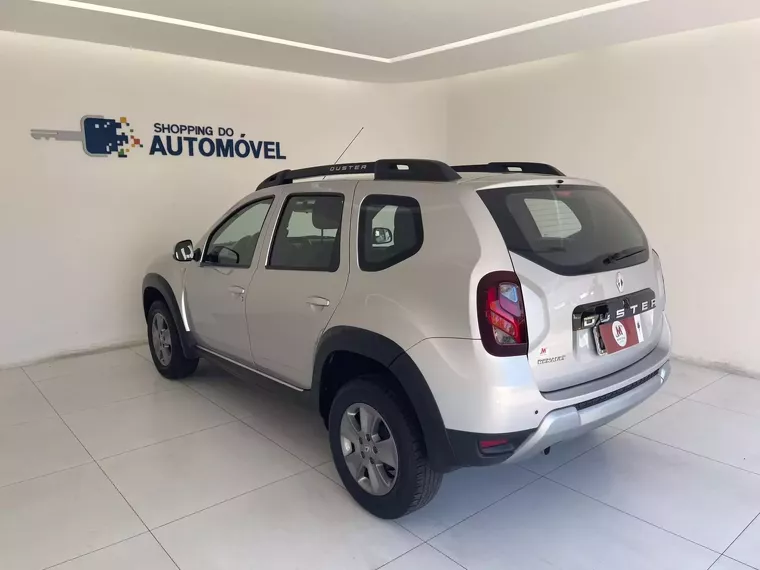 Renault Duster Prata 14