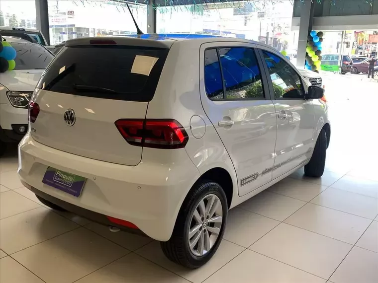 Volkswagen Fox Branco 10