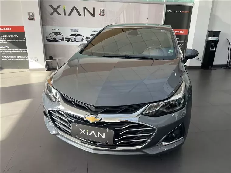 Chevrolet Cruze Cinza 1