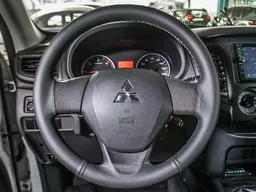 Mitsubishi L200 Triton