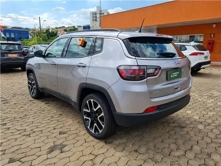 Jeep Compass Prata 15