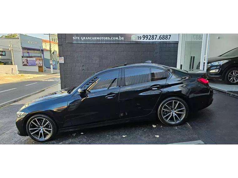 BMW 320i Preto 8