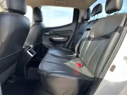 Mitsubishi L200 Triton