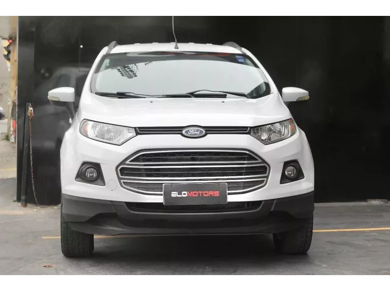 Ford Ecosport Branco 7