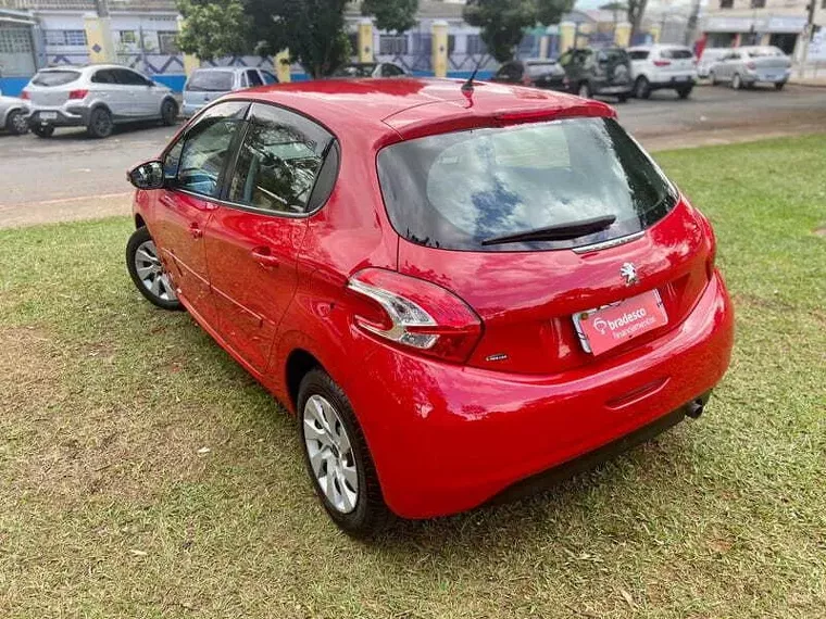 Peugeot 208 Vermelho 2