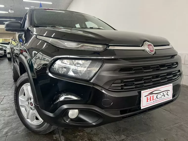 Fiat Toro Preto 5