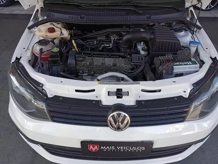 Volkswagen Gol Branco 4