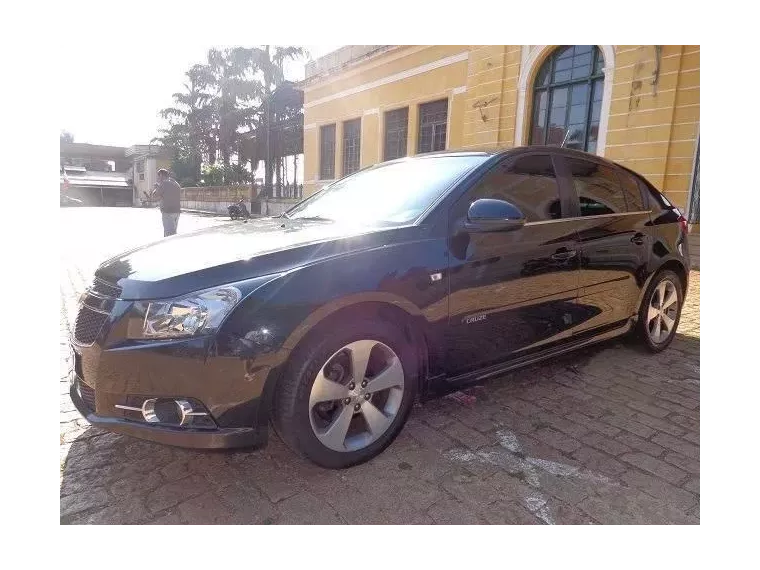 Chevrolet Cruze Preto 6