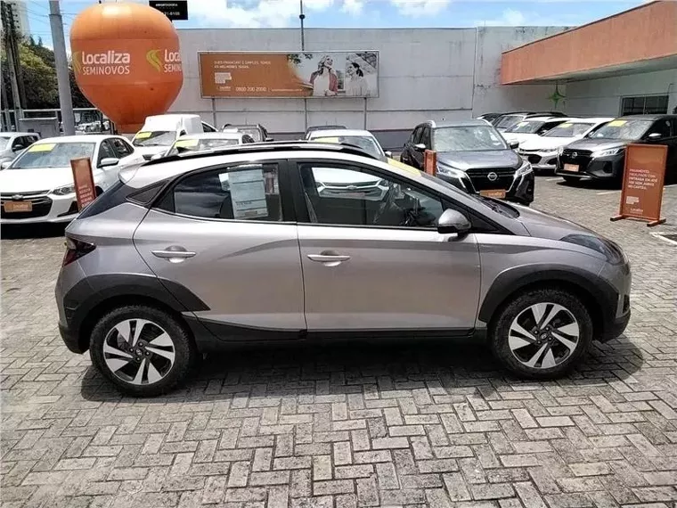 Hyundai HB20X Prata 6