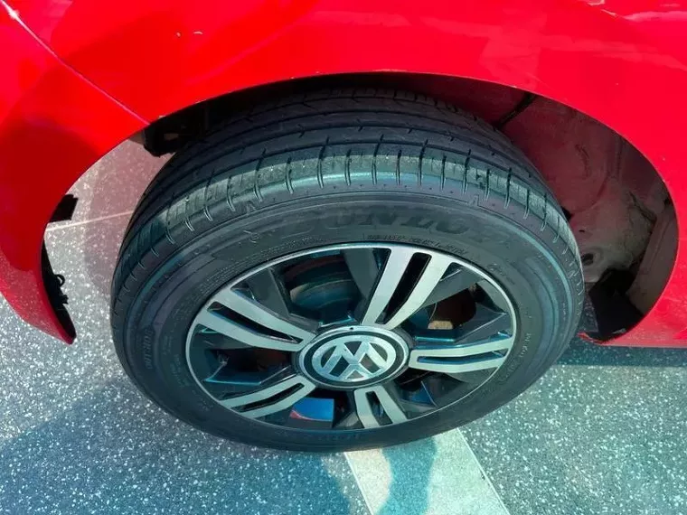 Volkswagen UP Vermelho 2