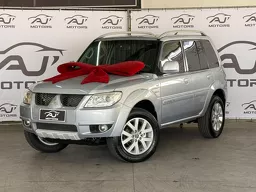 Mitsubishi Pajero TR4