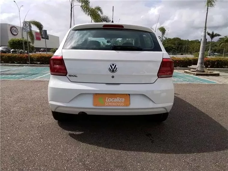 Volkswagen Gol Branco 5