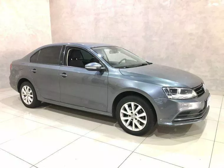 Volkswagen Jetta Cinza 6