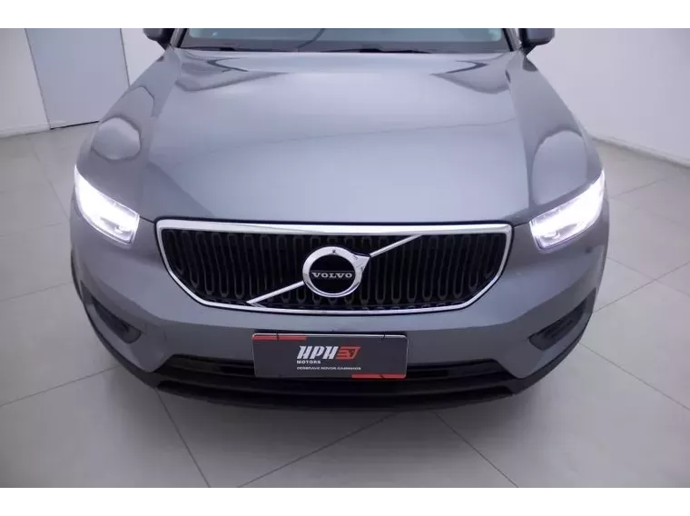 Volvo XC40 Vermelho 16