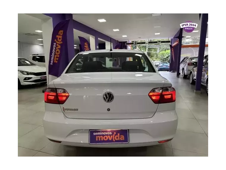 Volkswagen Voyage Branco 5