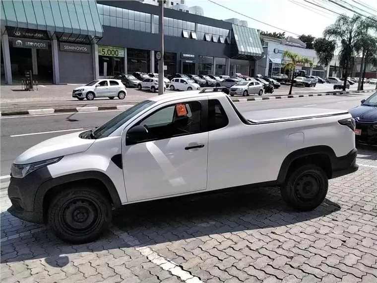 Fiat Strada Branco 1