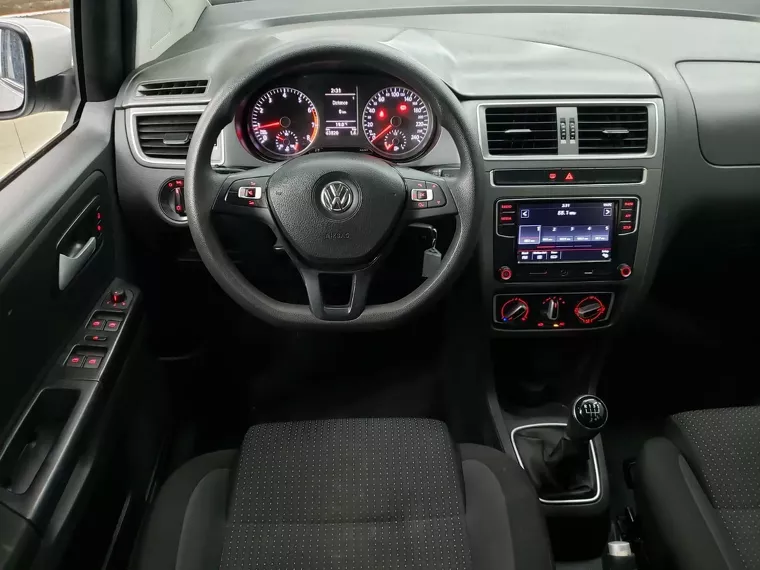 Volkswagen Fox Branco 7