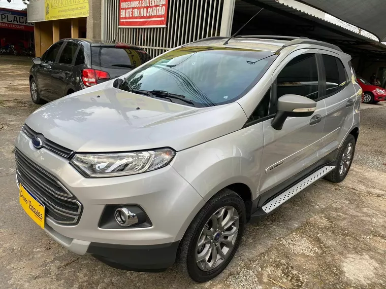 Ford Ecosport Prata 10