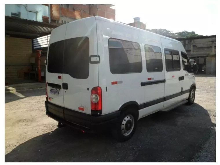 Renault Master Branco 4