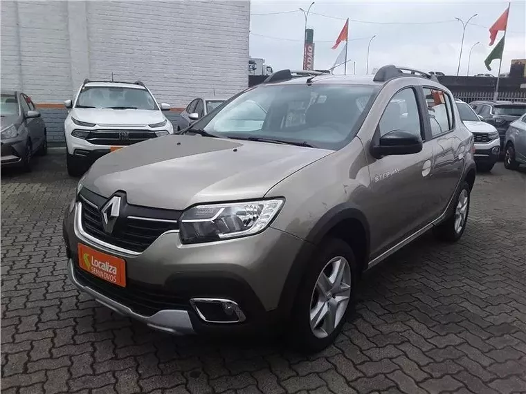 Renault Sandero Bege 2