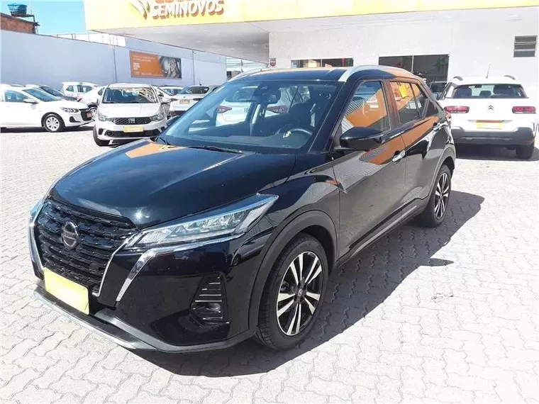 Nissan Kicks Preto 7