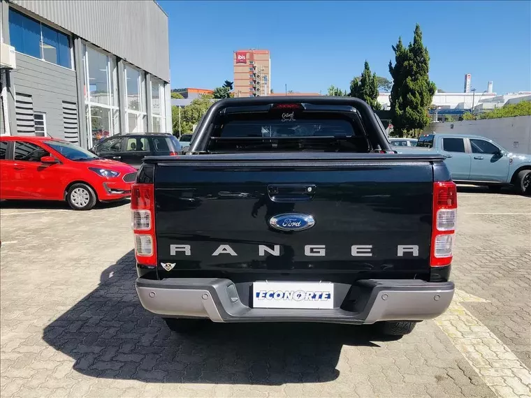 Ford Ranger Preto 7