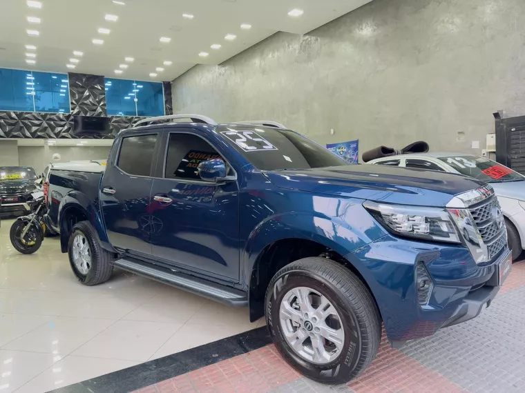 Nissan Frontier Azul 4