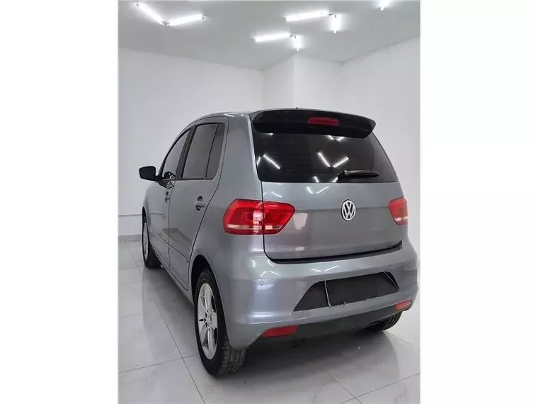 Volkswagen Fox Cinza 1