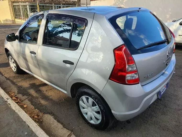 Renault Sandero Prata 2