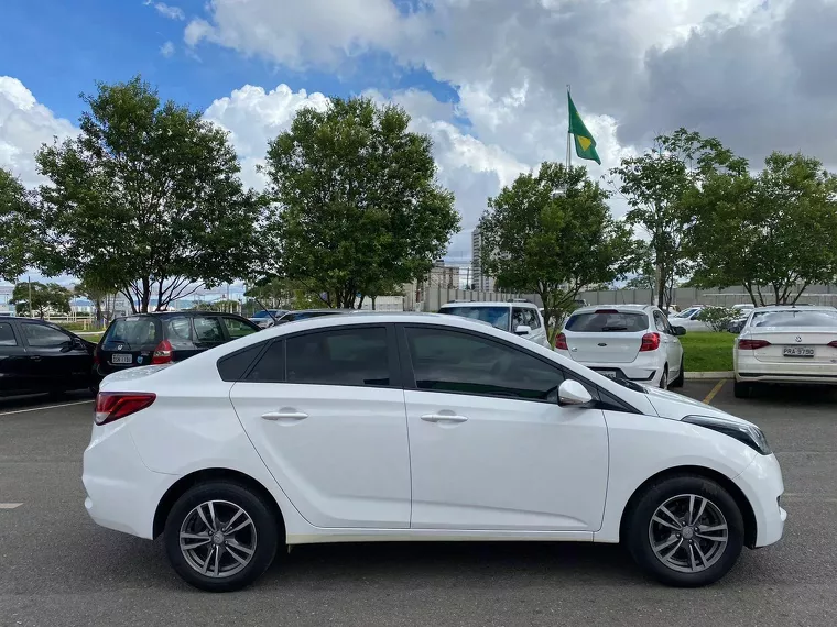 Hyundai HB20S Branco 2