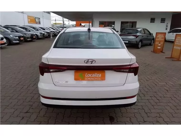 Hyundai HB20S Branco 17