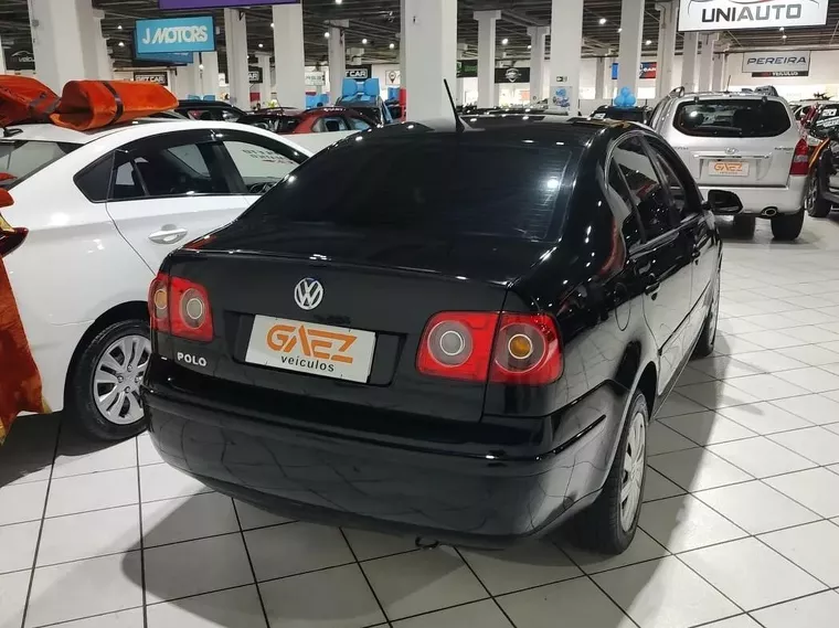 Volkswagen Polo Sedan Preto 16